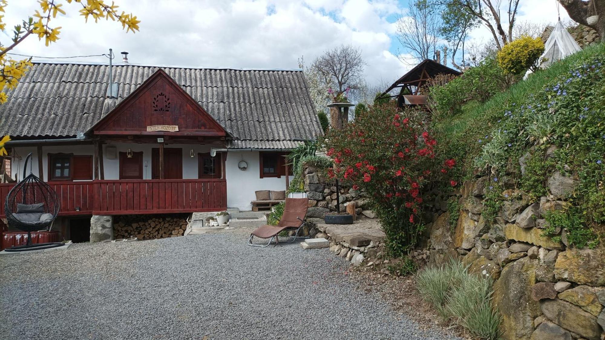 Villa Meselak à Ocna de Sus Extérieur photo